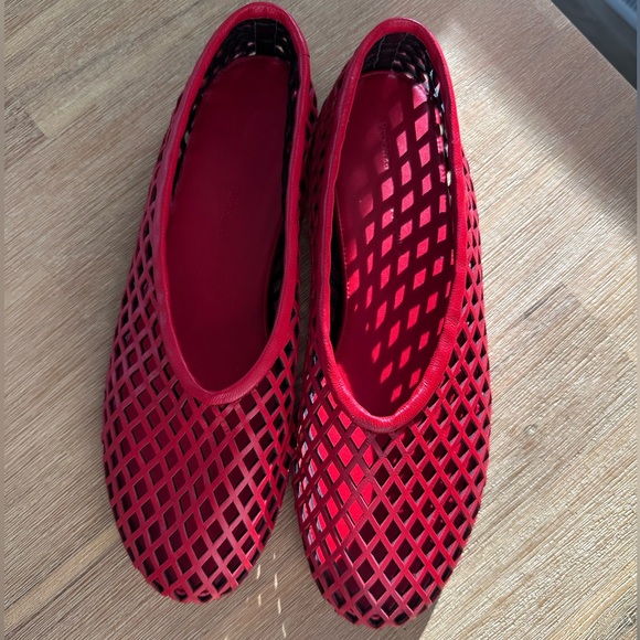 Proenza Schouler Red Tee Perforated Ballet Flats - Picture 7 of 8